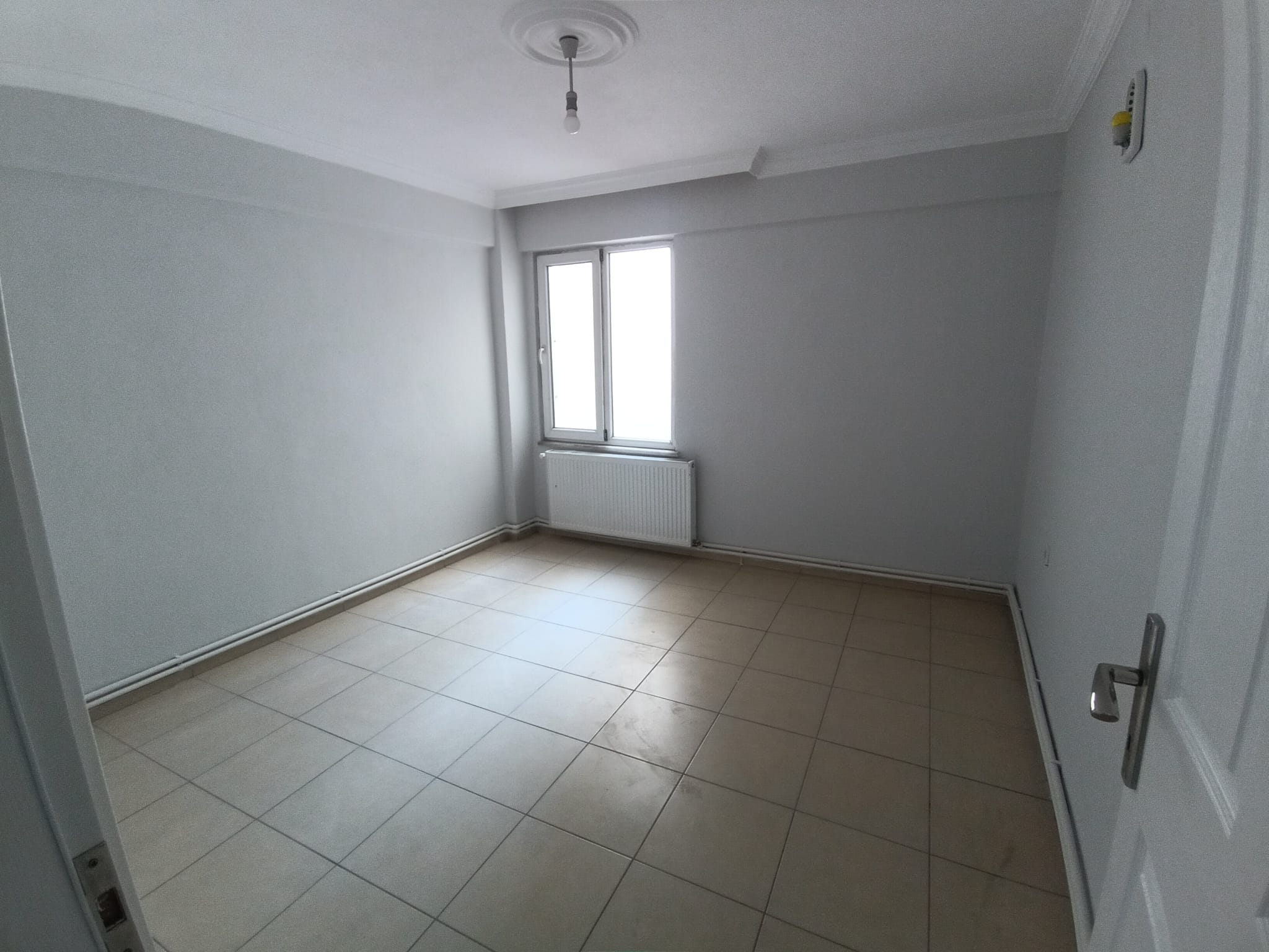 Tuzcumurat Mahallesinde Kiralık 3+1 160 m2 Daire