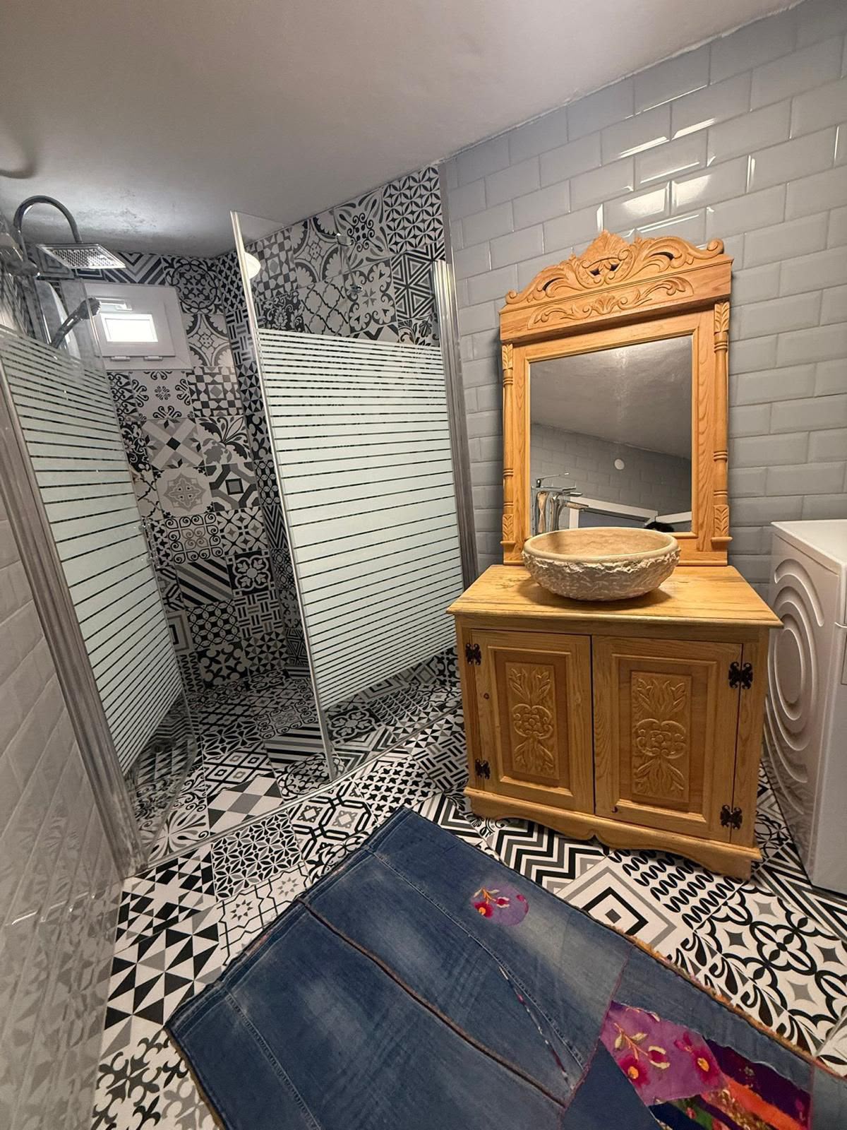 Doğayla İç İçe | 434 M² Arsa İçerisinde Özel Tasarım Köy Evi