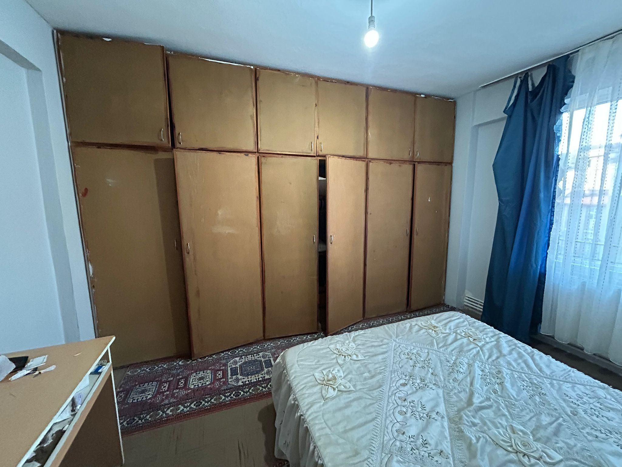 Cumhuriyet Mah. 3+1 Doğalgazlı 140 M2 Daire Satılık