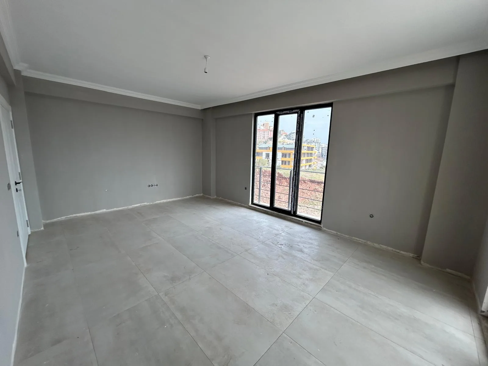 EDREMİT MANZARALI KİRALIK 3+1 DAİRE (EİDS NO : 1001423 )