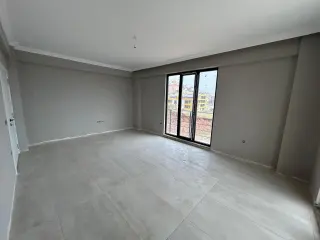 EDREMİT MANZARALI KİRALIK 3+1 DAİRE (EİDS NO : 1001423 )