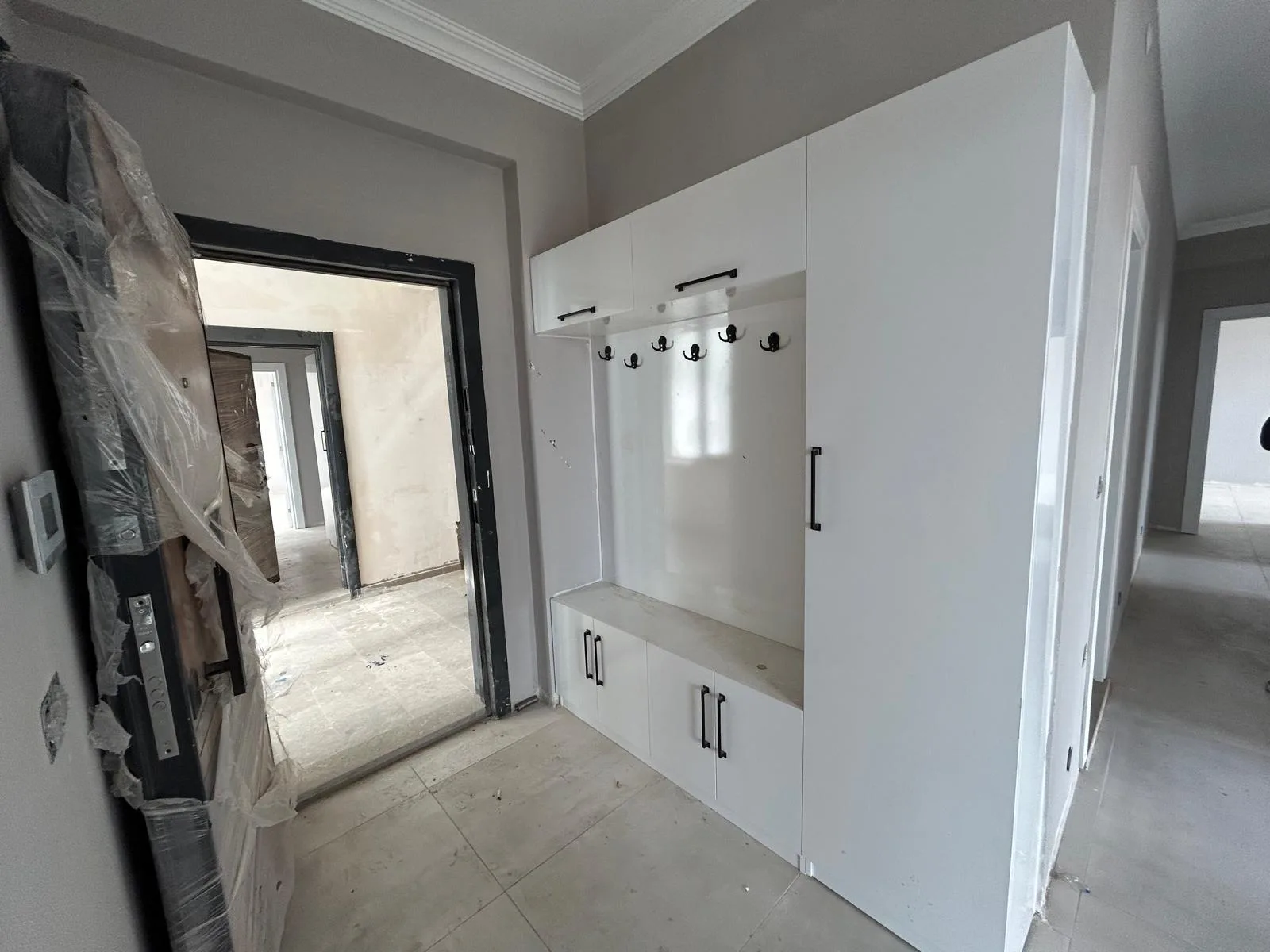 EDREMİT MANZARALI KİRALIK 3+1 DAİRE (EİDS NO : 1001423 )