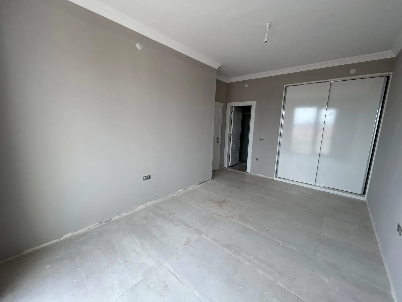 EDREMİT MANZARALI KİRALIK 3+1 DAİRE (EİDS NO : 1001423 )