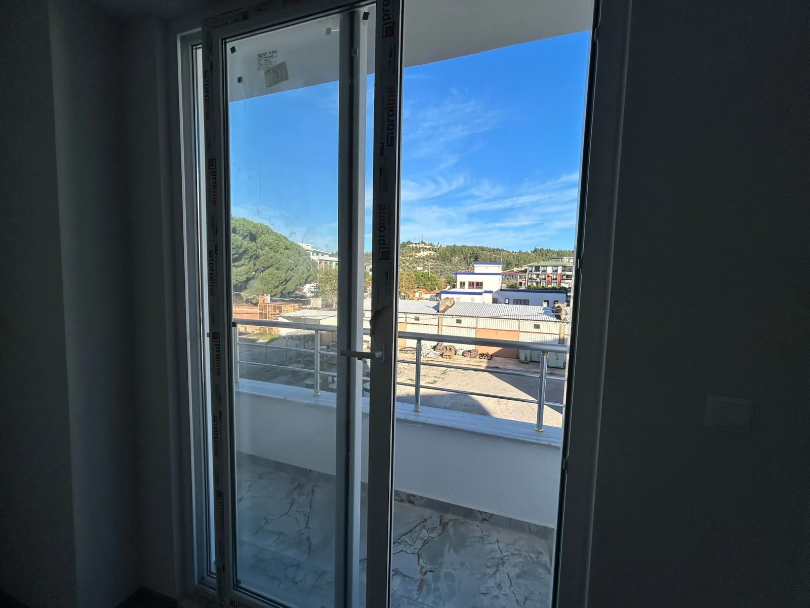 TUZCUMURAT MAHALLESİNDE KİRALIK 2+1 SIFIR DAİRE