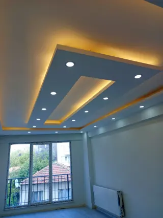 BURHANİYE YENİ MAHALLEDE SATILIK 2+1 GİRİŞ KAT DAİRE