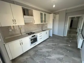 ATATÜRK MAHALLESİ’NİN EN GÜZEL YERİNDE SATILIK 3+1 DAİRE ( 6 Numara)