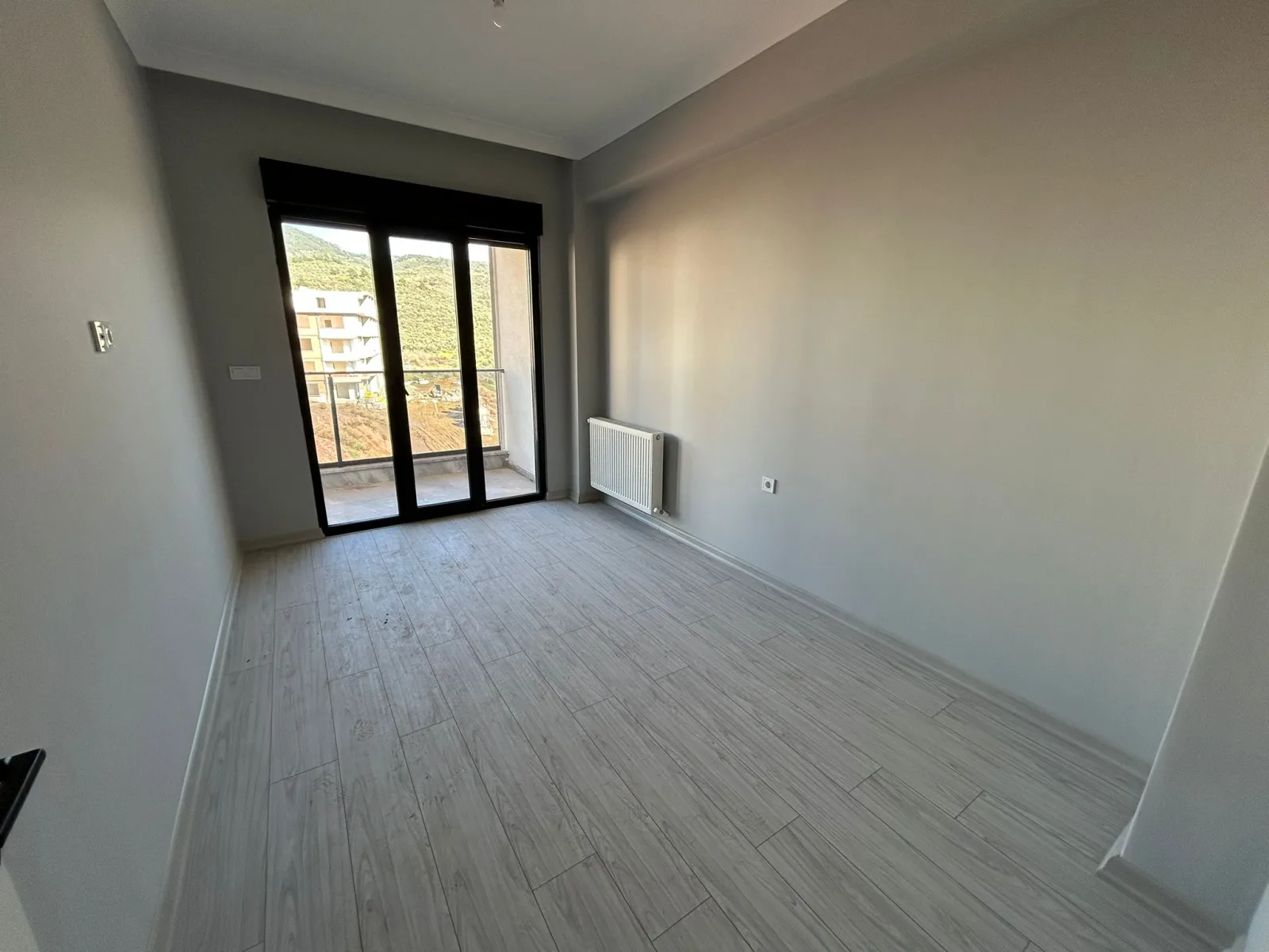 ATATÜRK MAHALLESİ’NİN EN GÜZEL YERİNDE SATILIK 3+1 DAİRE ( 6 Numara)