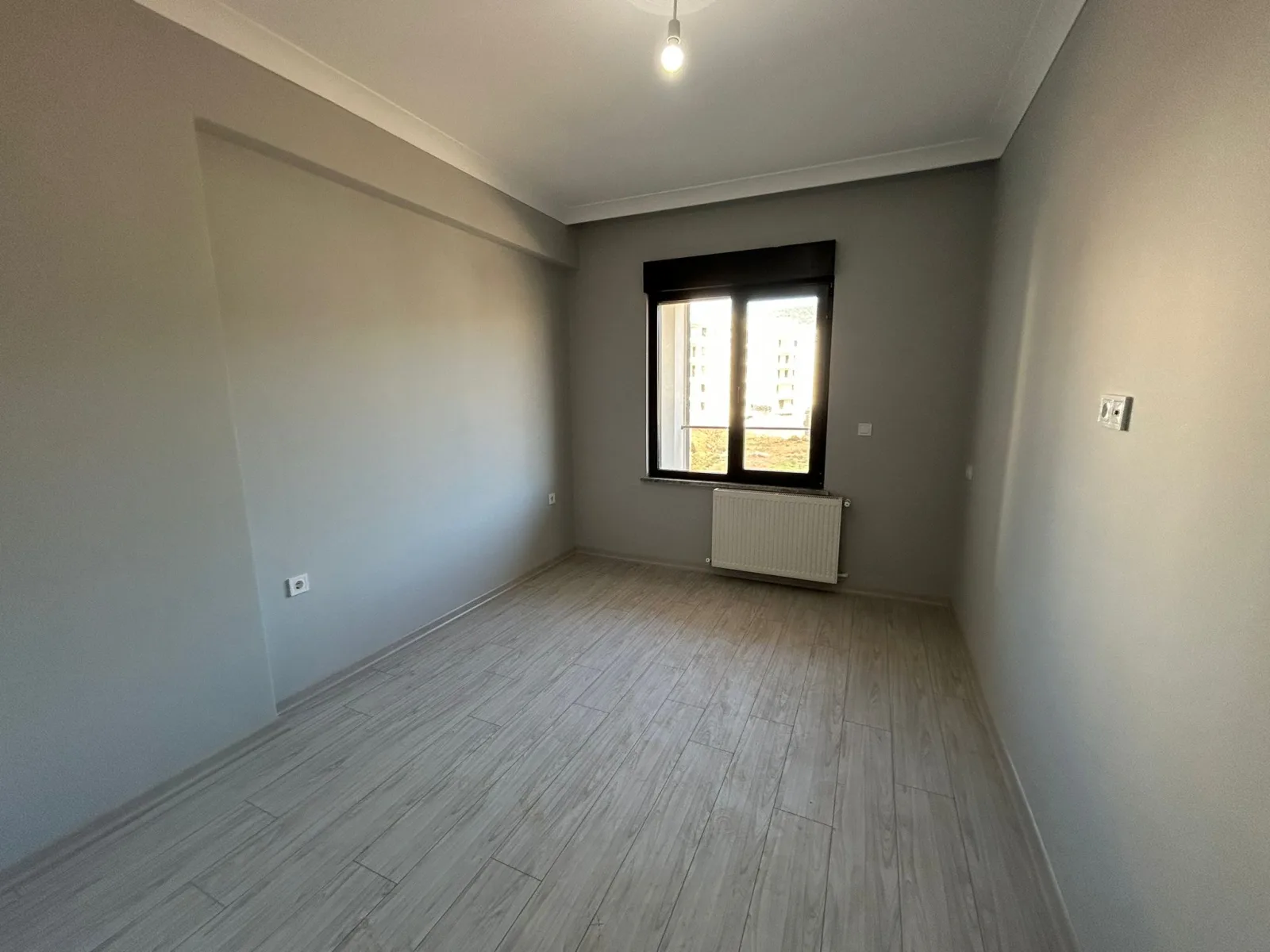 ATATÜRK MAHALLESİ’NİN EN GÜZEL YERİNDE SATILIK 3+1 DAİRE ( 6 Numara)