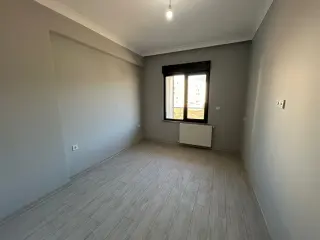 ATATÜRK MAHALLESİ’NİN EN GÜZEL YERİNDE SATILIK 3+1 DAİRE ( 6 Numara)