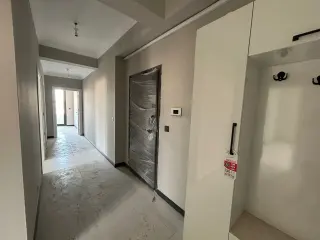 ATATÜRK'DE KİRALIK 2+1 SIFIR EBEVEYN BANYOLU DAİRE (EİDS NO : 1001423 )