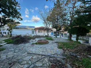 Çamlıbel’in kalbinde, Köy meydanında kiralık 157 m² bahçe (EİDS NO : 1001423 )