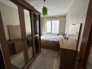 CUMHURİYET MAHALLESİ ÜÇGEN PARK YANI – EŞYALI 2+1 SATILIK DAİRE ( EİDS NO: 1001423 )