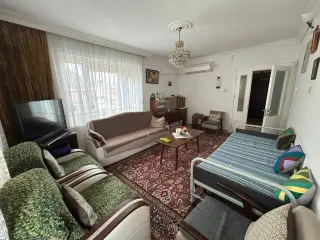 AKÇAY’IN KALBİNDE, DENİZE 100 METRE MESAFEDE 2+1 EŞYALI KİRALIK DAİRE!