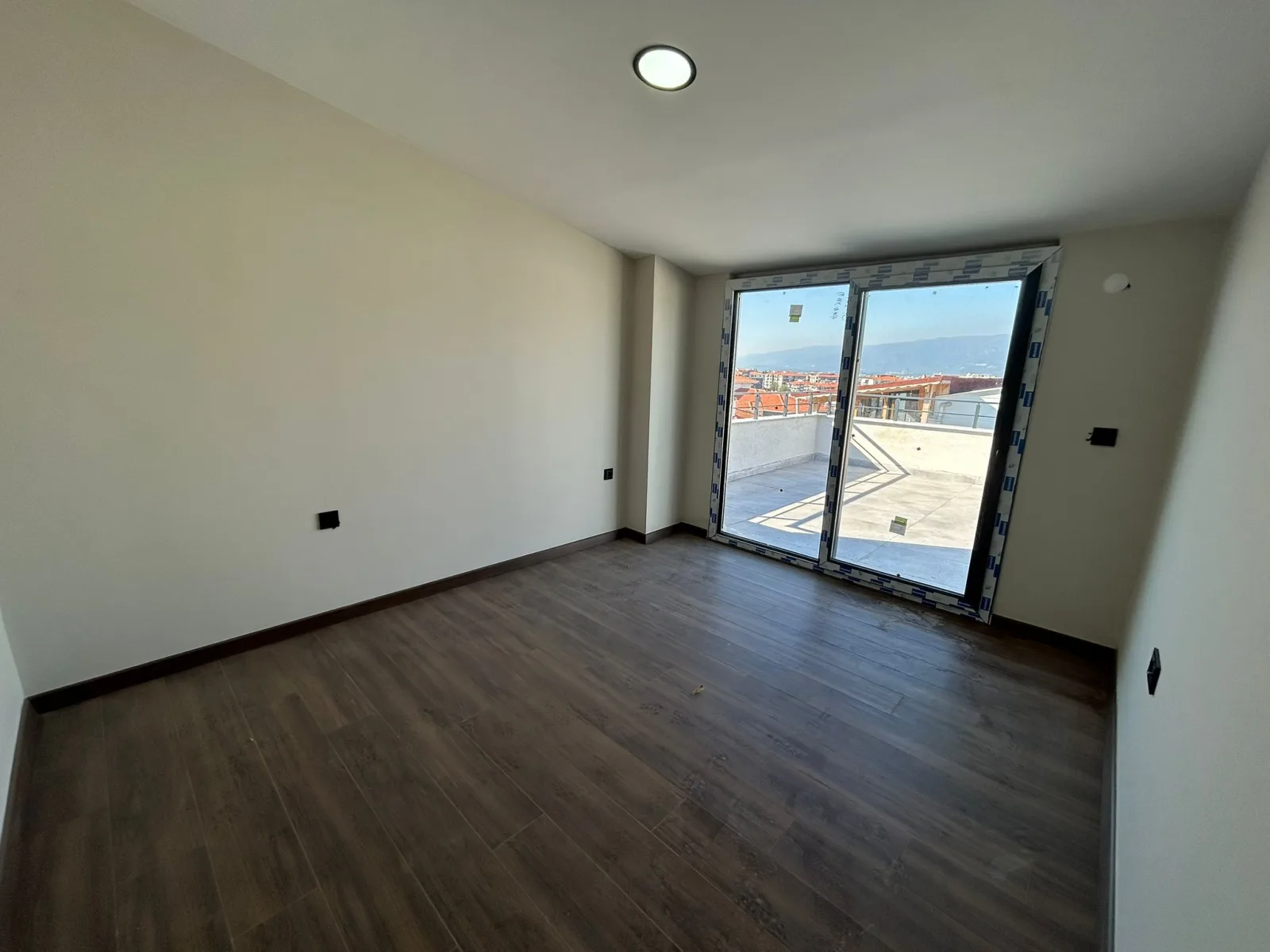 CENNETAYAĞINDA SATILIK SIFIR 3+1 TERASLI DUBLEKS DAİRE (EİDS NO : 1001423