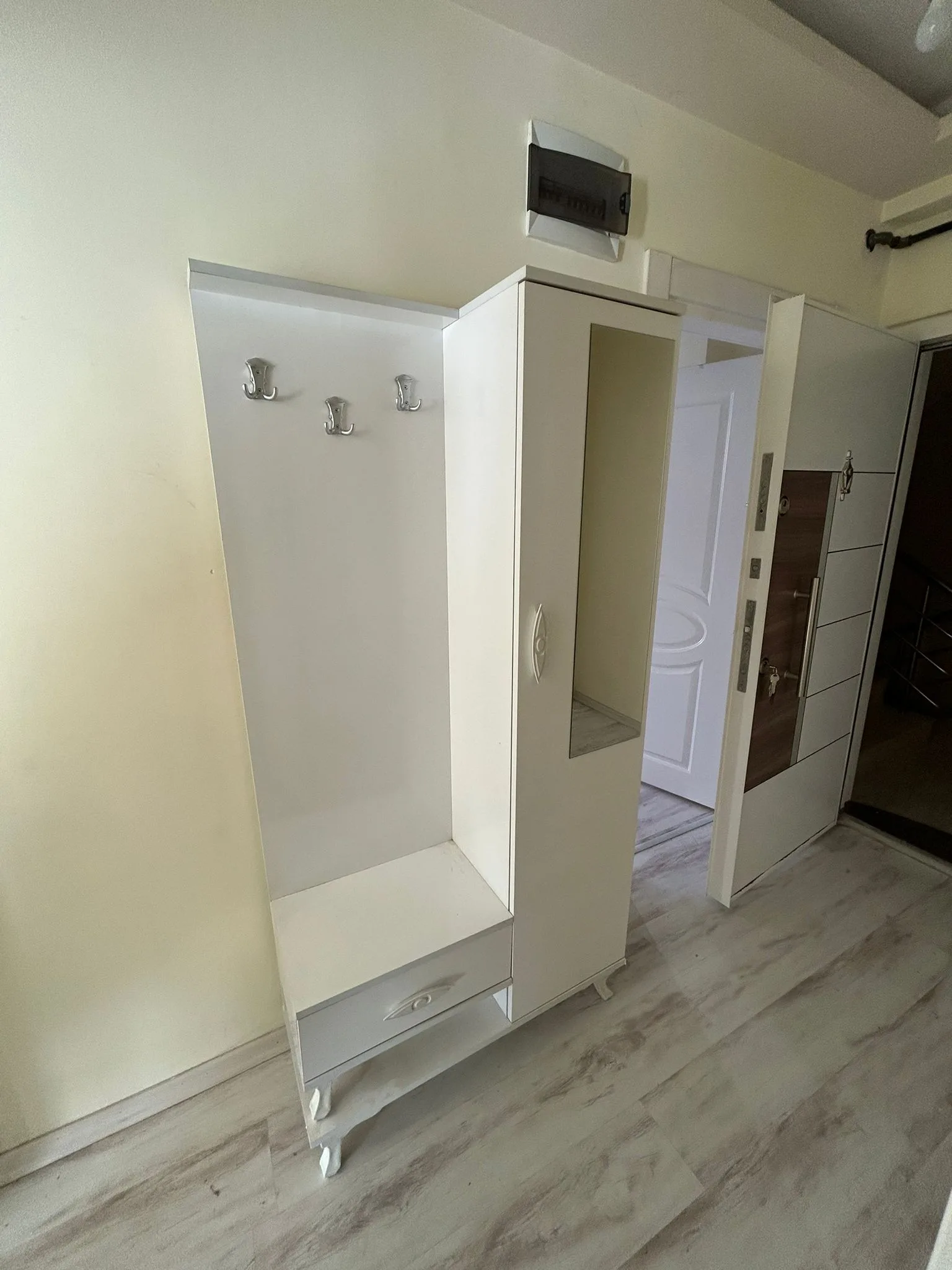 GAZİİLYAS'DA TUGAYA 300 M. KİRALIK 2+1 SIFIR DAİRE (4 NUMARA) EİDS NO : 1001423