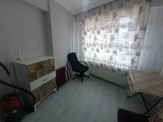 TUZCUMURAT MAHALLESİNDE EŞYALI KİRALIK 3+1 DAİRE