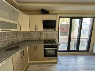 GAZİİLYAS'DA TUGAYA 300 M. KİRALIK 2+1 SIFIR DAİRE (4 NUMARA) EİDS NO : 1001423