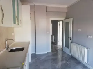 Atatürk 'de Kiralık 3+1 Sıfır Lüks Daire (6 NUMARALI DAİRE )