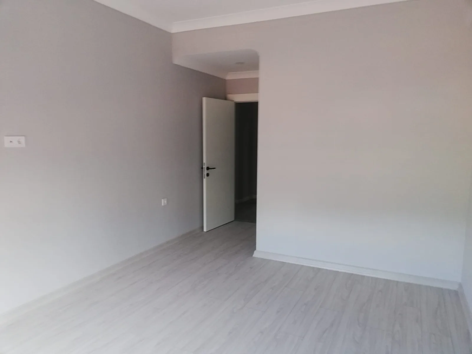 Atatürk 'de Kiralık 3+1 Sıfır Lüks Daire (6 NUMARALI DAİRE )