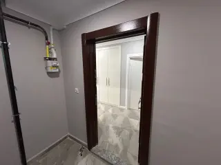 ATATÜRK MAHALLESİ'NDE KİRALIK LÜKS 3+1 DAİRE ( 7 NUMARALI DAİRE )