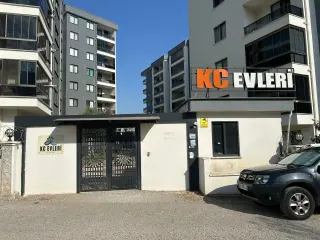 KADIKÖY KC EVLERİNDE SATILIK 2+1 DAİRE ( EİDS NO: 1001423)