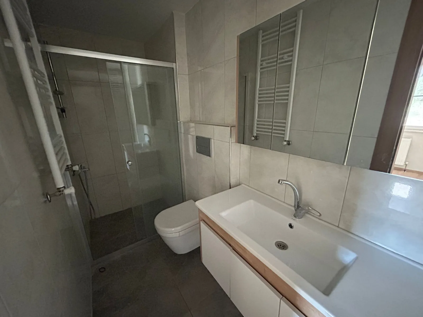 KADIKÖY KC EVLERİNDE SATILIK 2+1 DAİRE ( EİDS NO: 1001423)