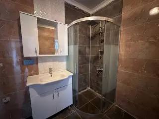 BALIKESİR BURHANİYE CUMHURİYET MAHALLESİ (BADEM ALANI) SATILIK 2+1 ARA KAT DAİRE