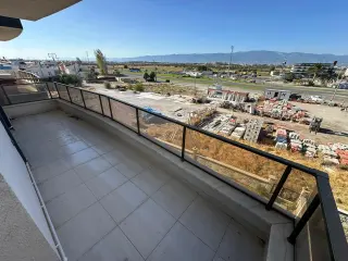 BALIKESİR BURHANİYE CUMHURİYET MAHALLESİ (BADEM ALANI) SATILIK 2+1 ARA KAT DAİRE