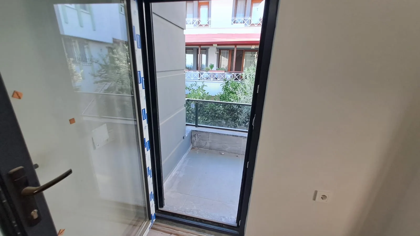 DAİRE FİYATINA TAM MÜSTAKİL DENİZ MANZARALI SIFIR VİLLA
