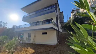 DAİRE FİYATINA TAM MÜSTAKİL DENİZ MANZARALI SIFIR VİLLA