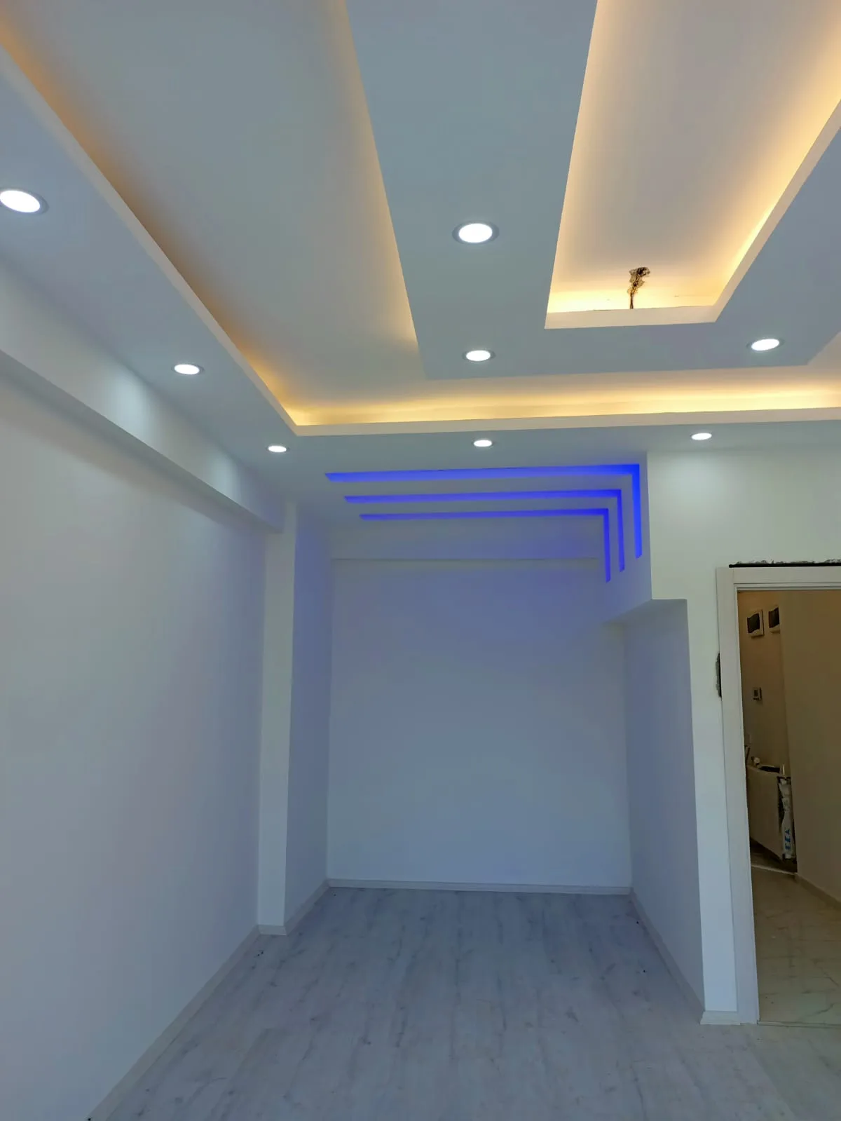 BURHANİYE YENİ MAHALLE'DE SATILIK SIFIR 6+1 DUBLEKS DAİRE