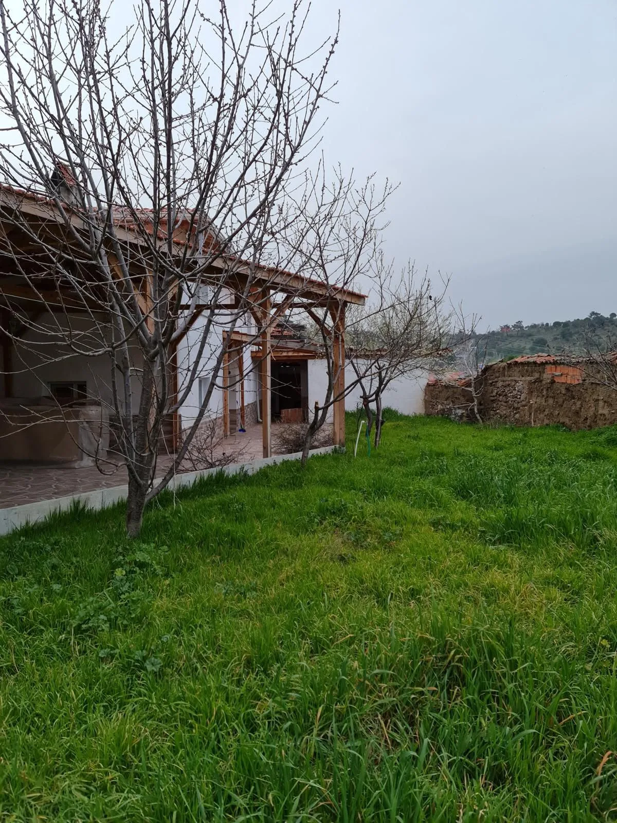 Doğayla İç İçe | 434 M² Arsa İçerisinde Özel Tasarım Köy Evi