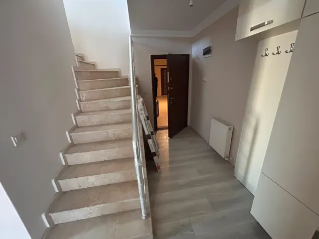 KİRALIK 6+1 SIFIR DUBLEKS DAİRE