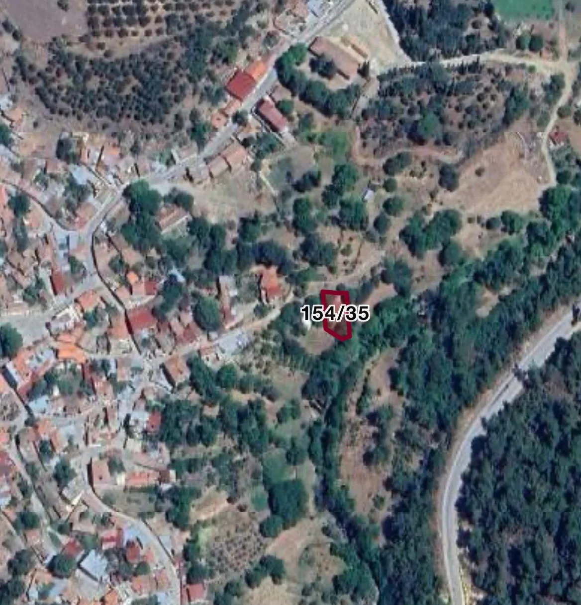 KÖYÜN İÇİNDE, İMARLI VE YATIRIMLIK!