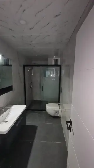 Burhaniye Kocacami Mahallesinde Satılık 1+1 Modern Daire