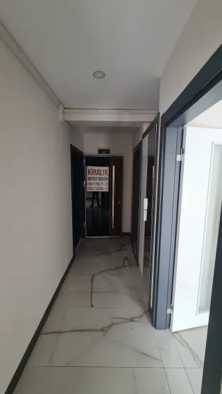 Burhaniye Kocacami Mahallesinde Satılık 1+1 Modern Daire