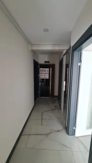 Burhaniye Kocacami Mahallesinde Satılık 1+1 Modern Daire