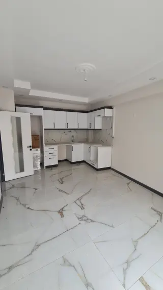 Burhaniye Kocacami Mahallesinde Satılık 1+1 Modern Daire