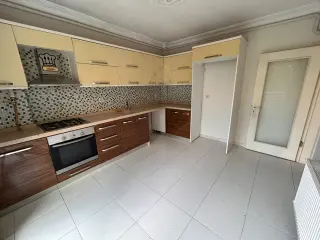 EDREMİT CUMHURİYET MAHALLESİ’NDE 3+1 KİRALIK DAİRE