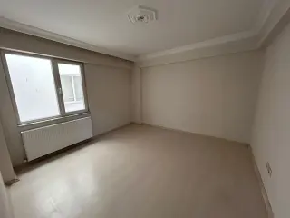 EDREMİT CUMHURİYET MAHALLESİ’NDE 3+1 KİRALIK DAİRE