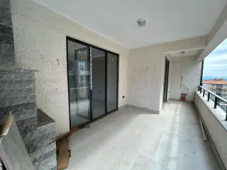ATATÜRK'DE KİRALIK 2+1 SIFIR EBEVEYN BANYOLU DAİRE