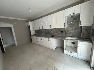 ATATÜRK'DE KİRALIK 2+1 SIFIR EBEVEYN BANYOLU DAİRE