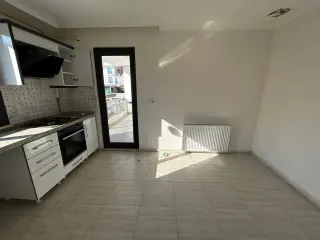 Gazi İlyas Mh. 3+1 Kiralık 160 M2 Daire (EİDS NO: 1001423 )