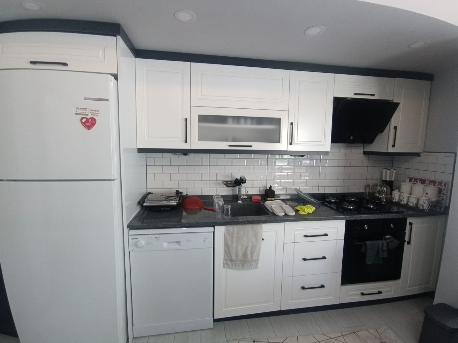 ALTINOLUKTA SEZONLUK KİRALIK 2+1 DAİRE