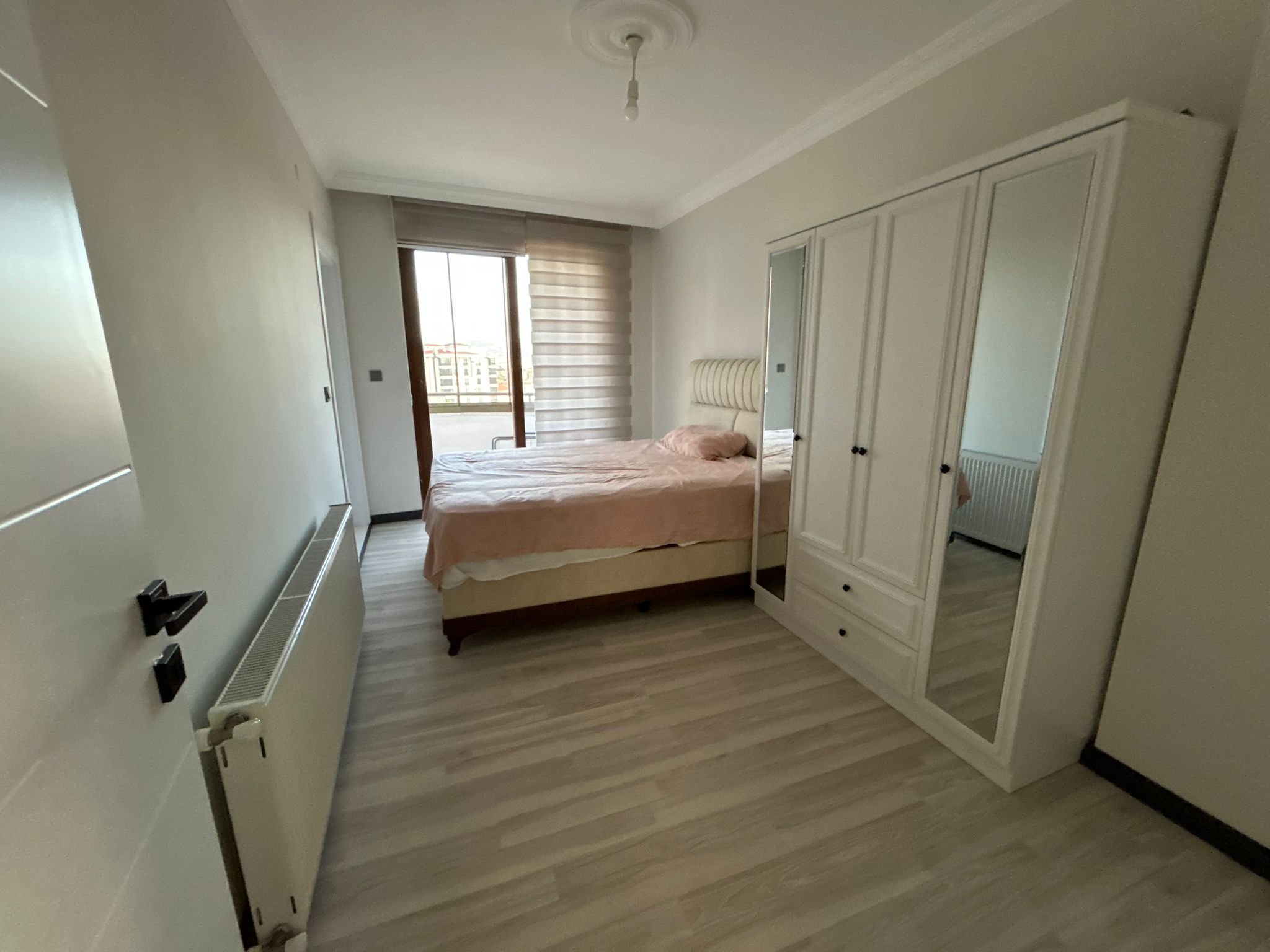 Atatürk Mahallesinde Manzaralı 3+1 Satılık Daire