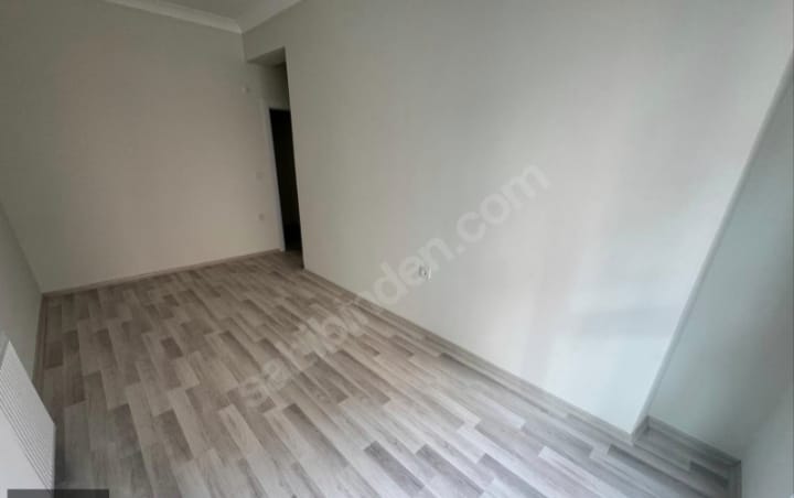 EDREMİT CUMHURİYET MAHALLESİ’NDE SATILIK 2+1 DAİRE