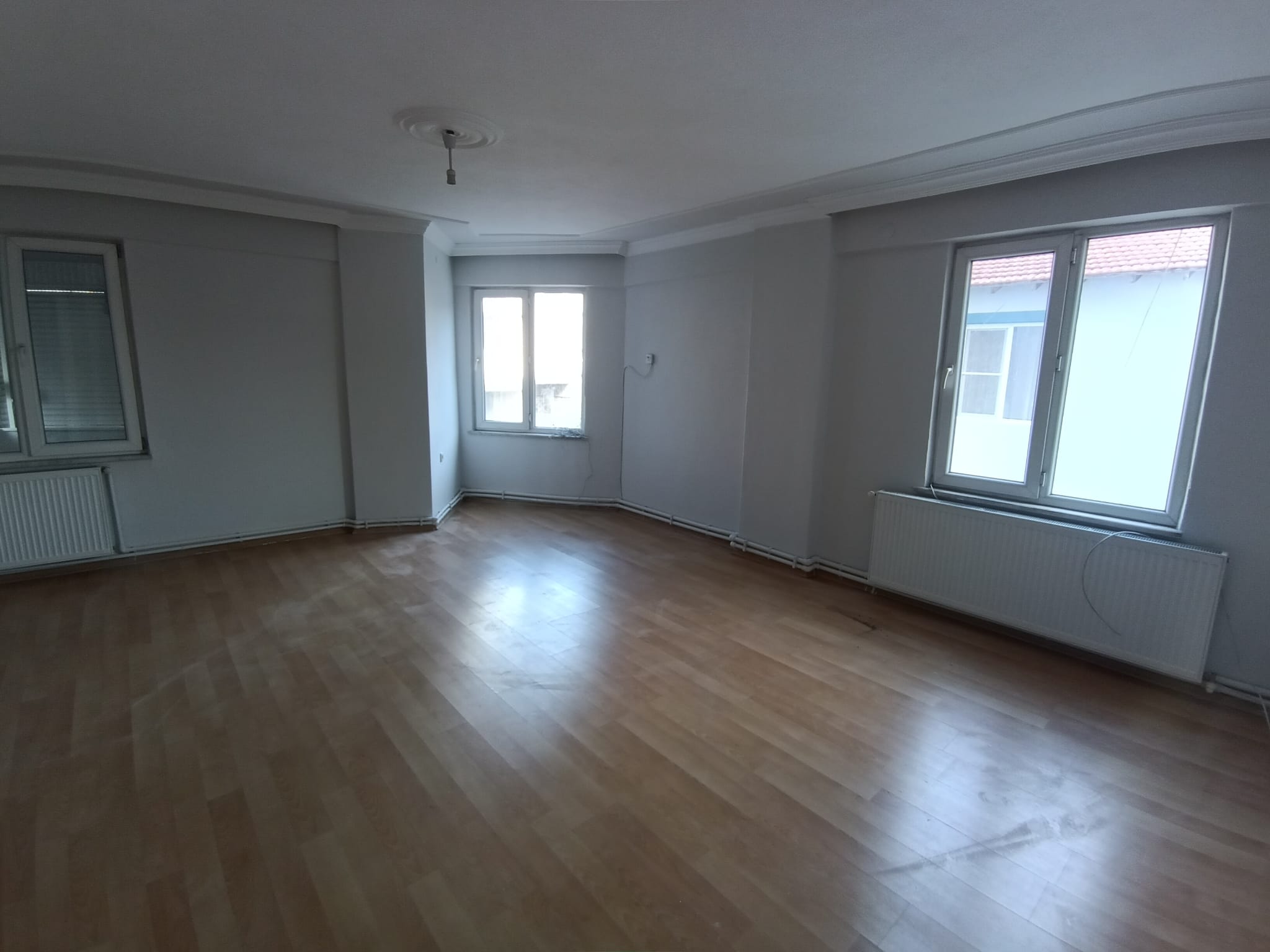 Tuzcumurat Mahallesinde Kiralık 3+1 160 m2 Daire