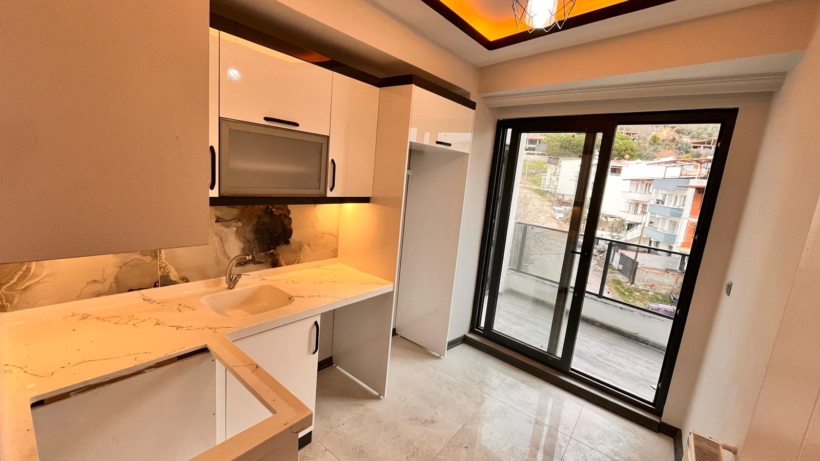 EDREMİT DARSOFADA SATILIK 2+1 SIFIR DAİRE