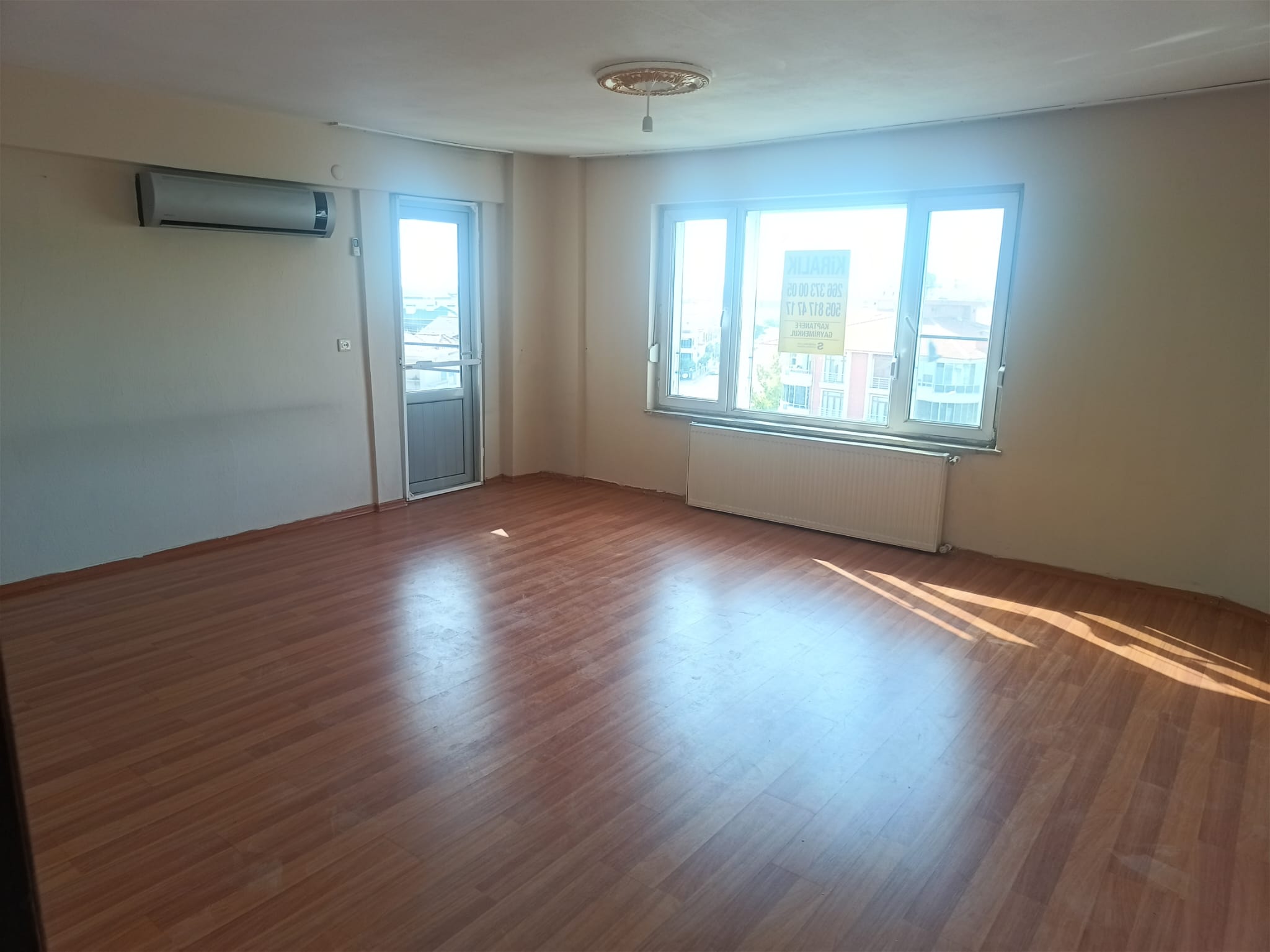 Cennetayağı Mahallesinde Kiralık 3+1 Daire