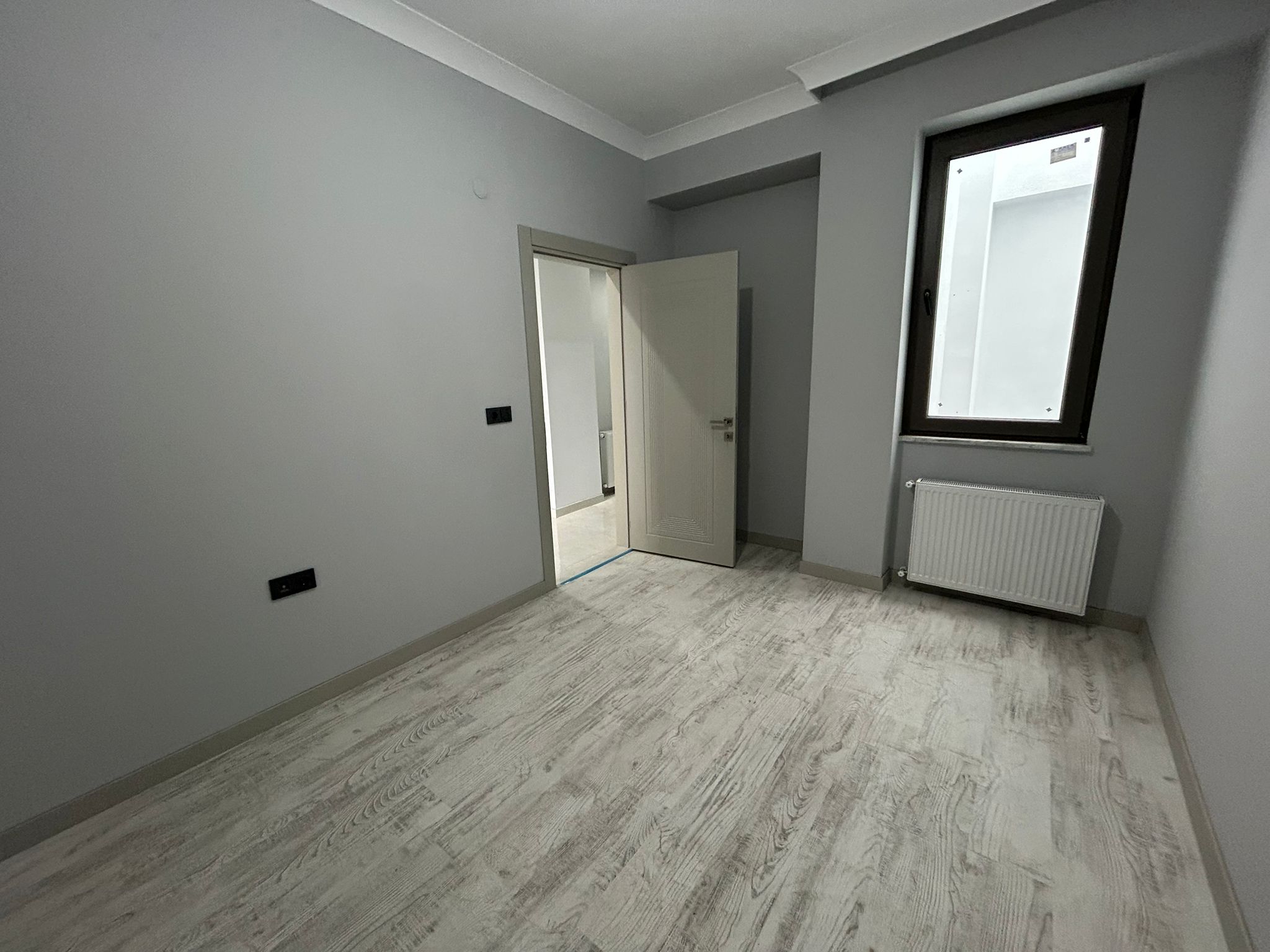 Kaptanefe ile Sıfır Kiralık  1+1 dairenizde  merkezin konforuna yelken açın.